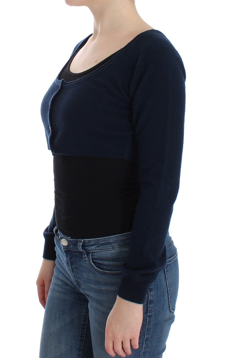 Chic Cashmere-Blend Cropped Sweater in Blue