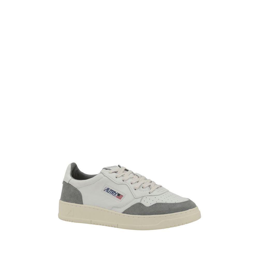 Medalist Low Sneakers