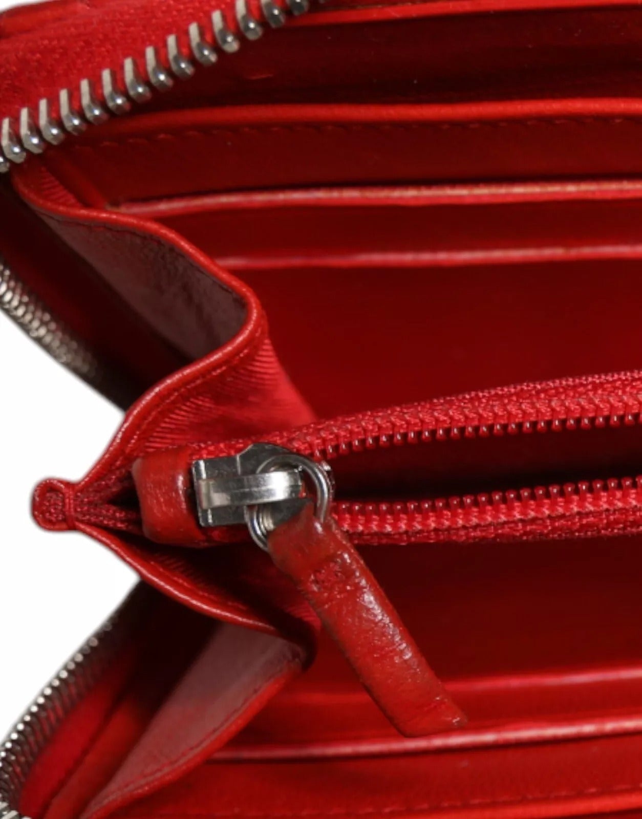 Red Quilted Leather Logo Continental Zip Box