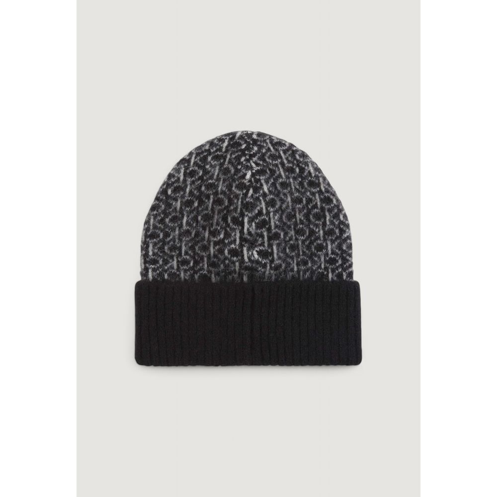 Black Alpaca Hat