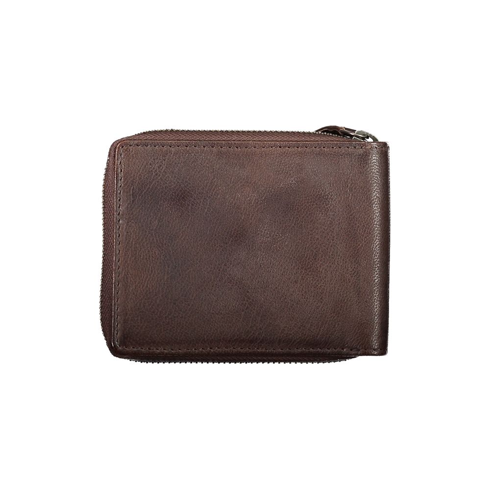 Elegant Leather Coin & Card Wallet in Brown