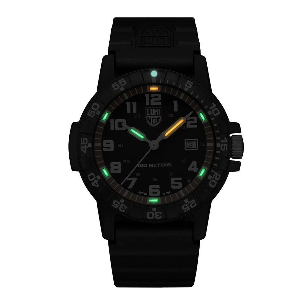 Black Rubber Watch